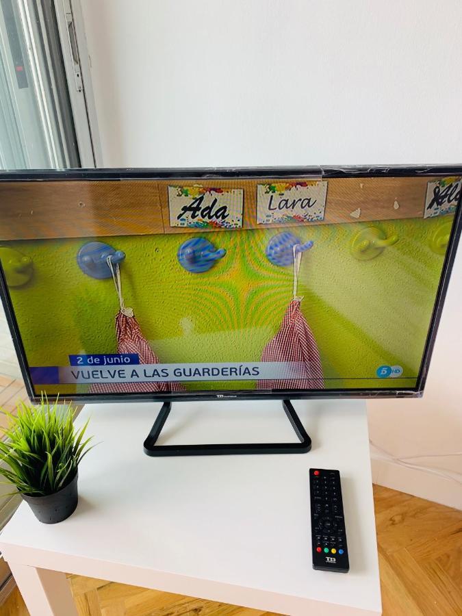 マドリードPisos Con Piscina Barrio Exclusivo-Wizinkcenter Alquiler Temporadaアパートメント エクステリア 写真