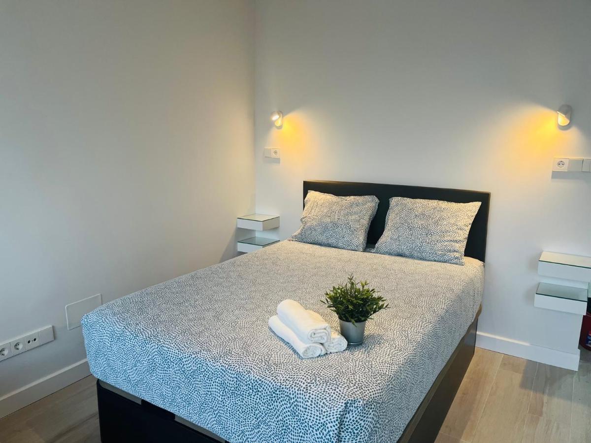 マドリードPisos Con Piscina Barrio Exclusivo-Wizinkcenter Alquiler Temporadaアパートメント エクステリア 写真